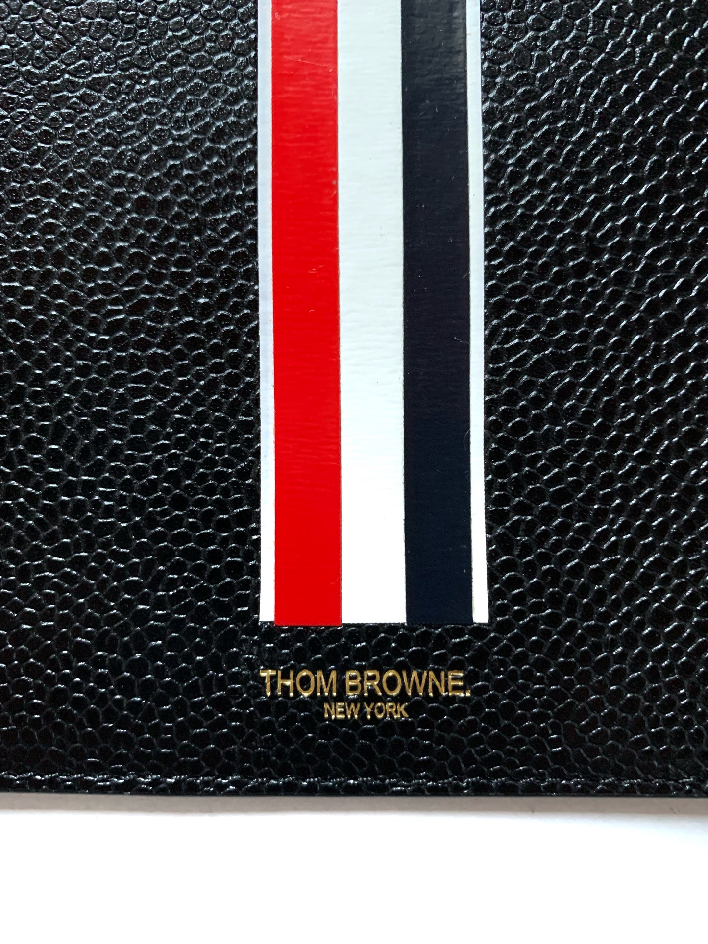 Thom Browne busta