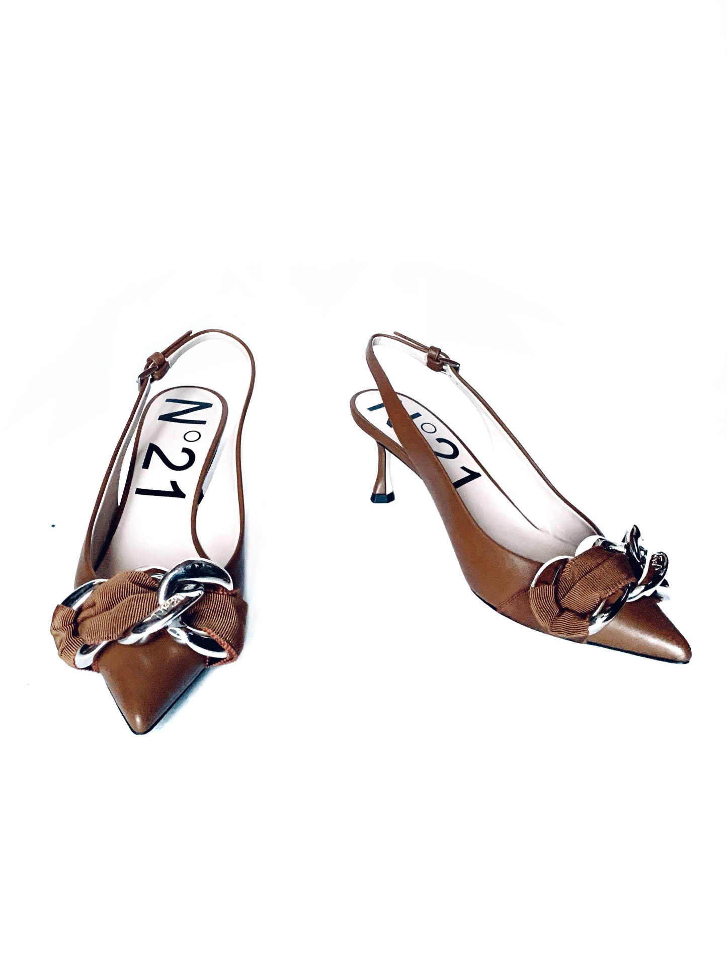 N21 Slingback